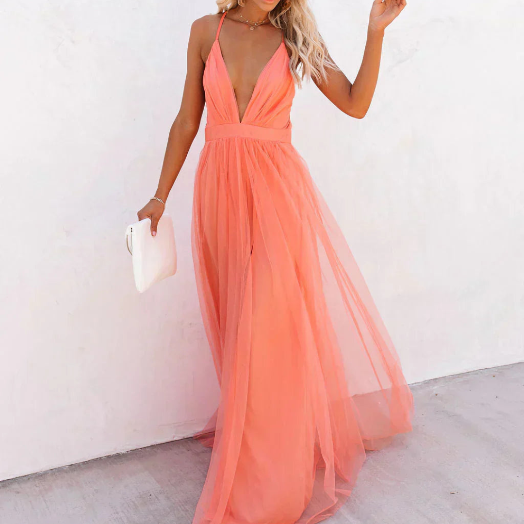 Claudia – Ravello Dress: Elegance that captivates