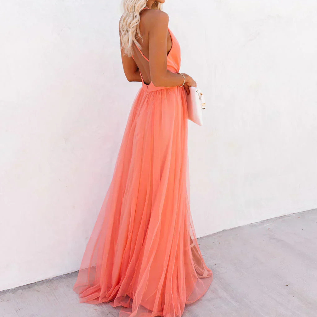 Claudia – Ravello Dress: Elegance that captivates